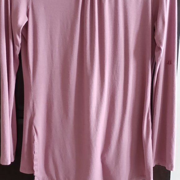 Ricki's dusty rose 3/4 roll-sleeve tunic top - Picture 3 of 5